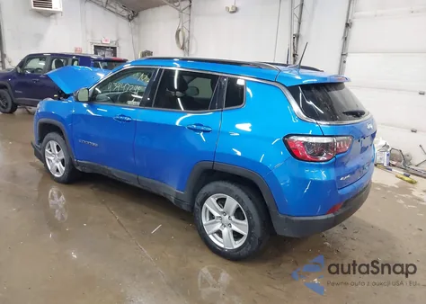 2022 Jeep Compass Latitude 4X4 from USA, damaged, VIN 3C4NJDBB7NT173002